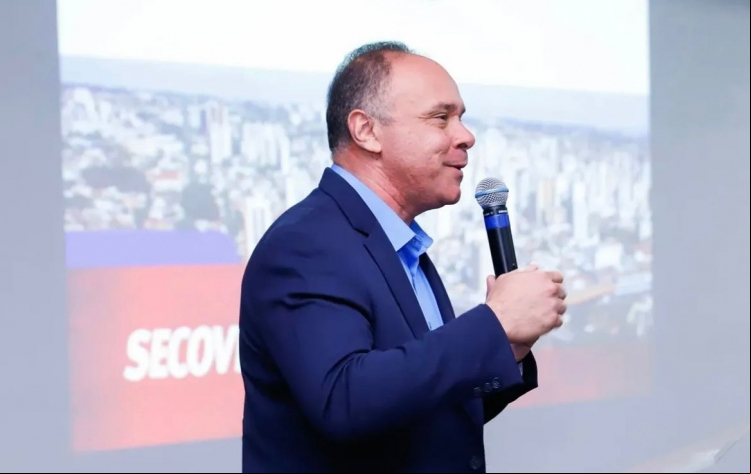 Taxa do lixo em debate! A Prefeitura de São José do Rio Preto iniciou estudos para implantar a cobrança pelo manejo de resíduos sólidos, como exige a legislação federal. A medida ainda está em fase de análise e não tem valor definido. A proposta busca ser justa, sustentável e com participação da sociedade.