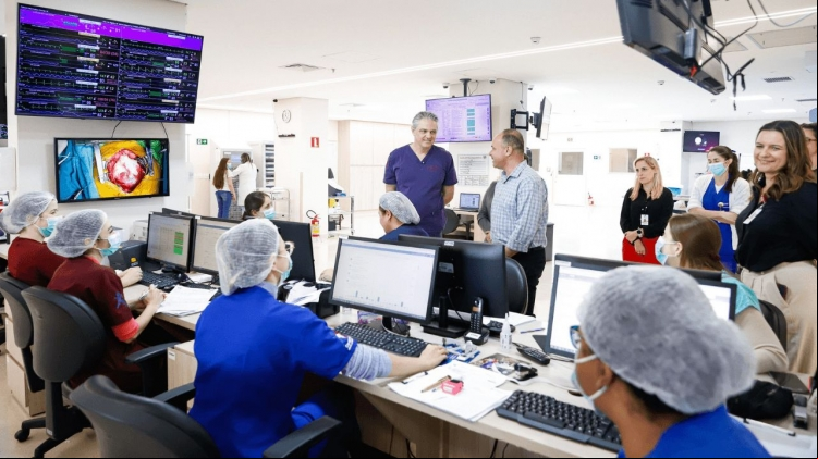 Prefeito Fábio Candido visita a CardioPedBrasil, no HCM, e conhece de perto a estrutura da segunda maior UTI Cardíaca Pediátrica do país, referência nacional no cuidado de crianças com doenças cardíacas